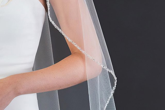 FOB_Accessories_Teaser_BlueSage_BelAireBridalV7464_COURTESY_bp1223.jpg